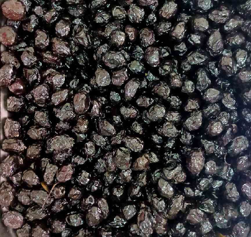 AZ TUZLU KURU SELE SİYAH ZEYTİN 1000 gr.