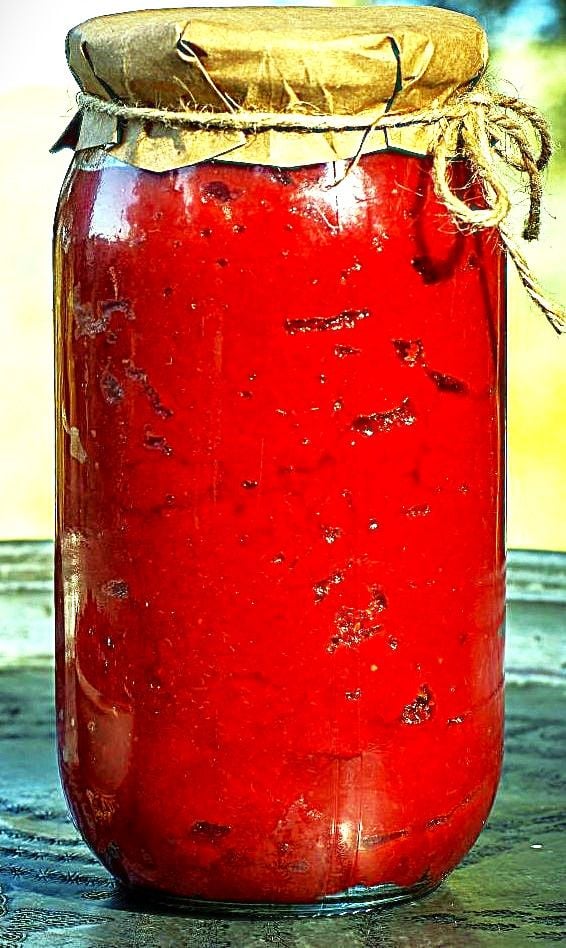 ACI BİBER SALÇASI 700 g (kavanoz)